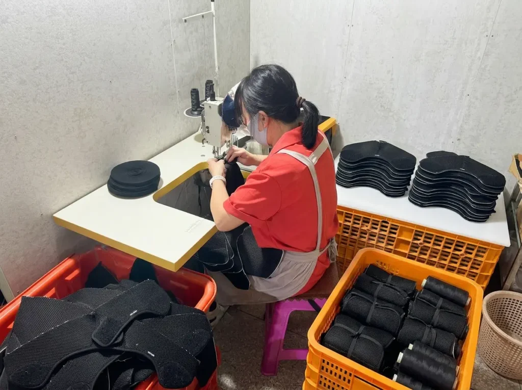 Indoor Slippers Custom Development Process — Sample Material Production And Processing